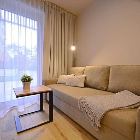 Apartamenty Bryza - Baltycki B-06 Z Tarasem, 100M Od Morza Свиноуйсьце Экстерьер фото